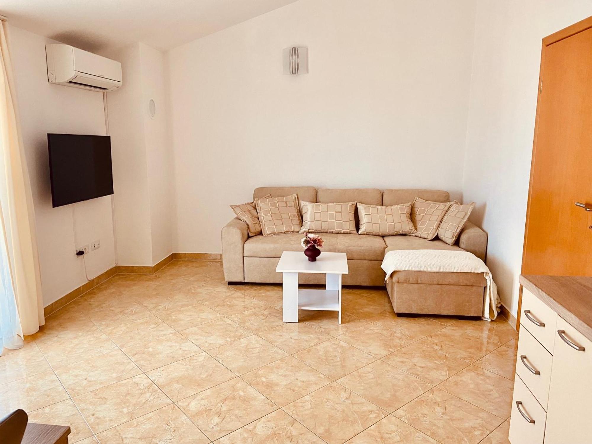 Apartments Brnada Umag Exterior photo
